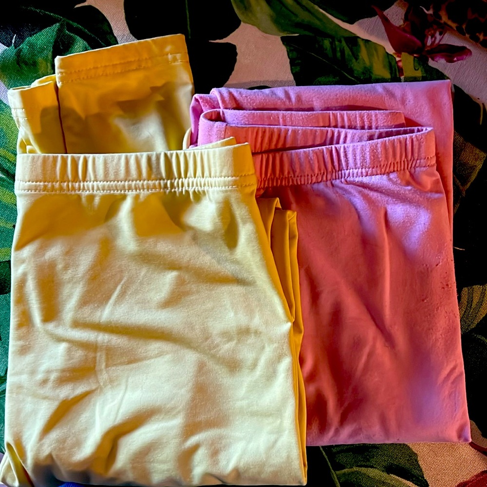 Mancyfit leggings one is pink one is yellow